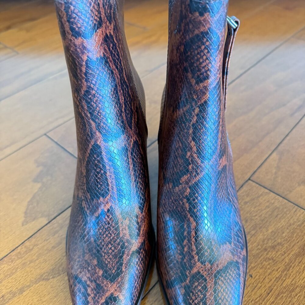 Sam Edelman Women's Carlysle Fashion Boot BRAND NEW IN THE BOX - Picture 6 of 11